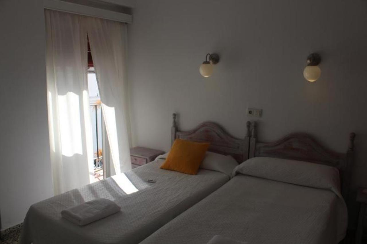 Hostal Paco 马尔韦利亚 外观 照片