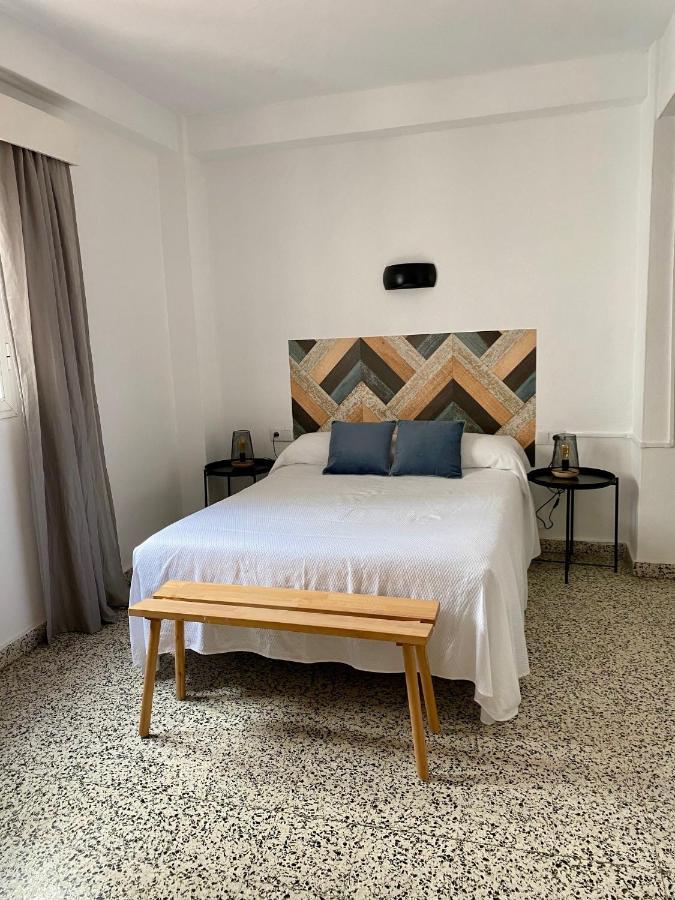Hostal Paco 马尔韦利亚 外观 照片