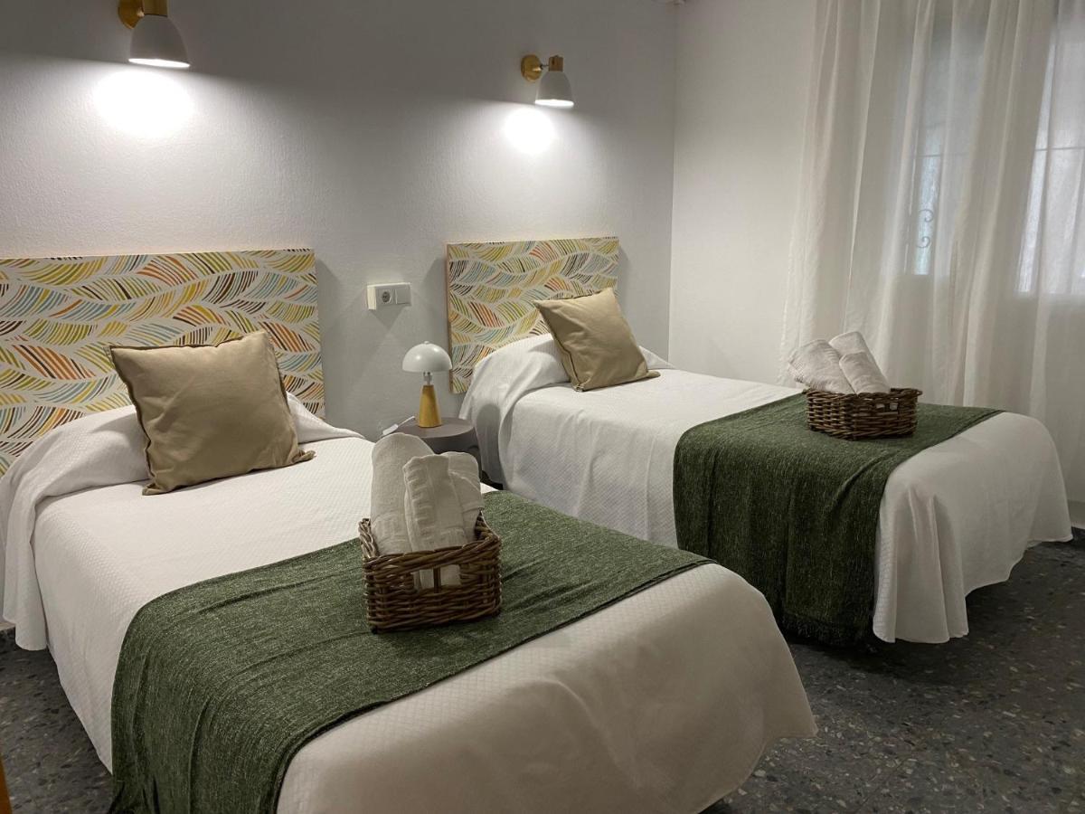 Hostal Paco 马尔韦利亚 外观 照片