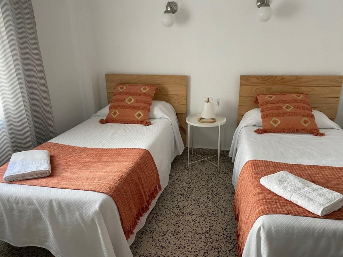 Hostal Paco 马尔韦利亚 外观 照片