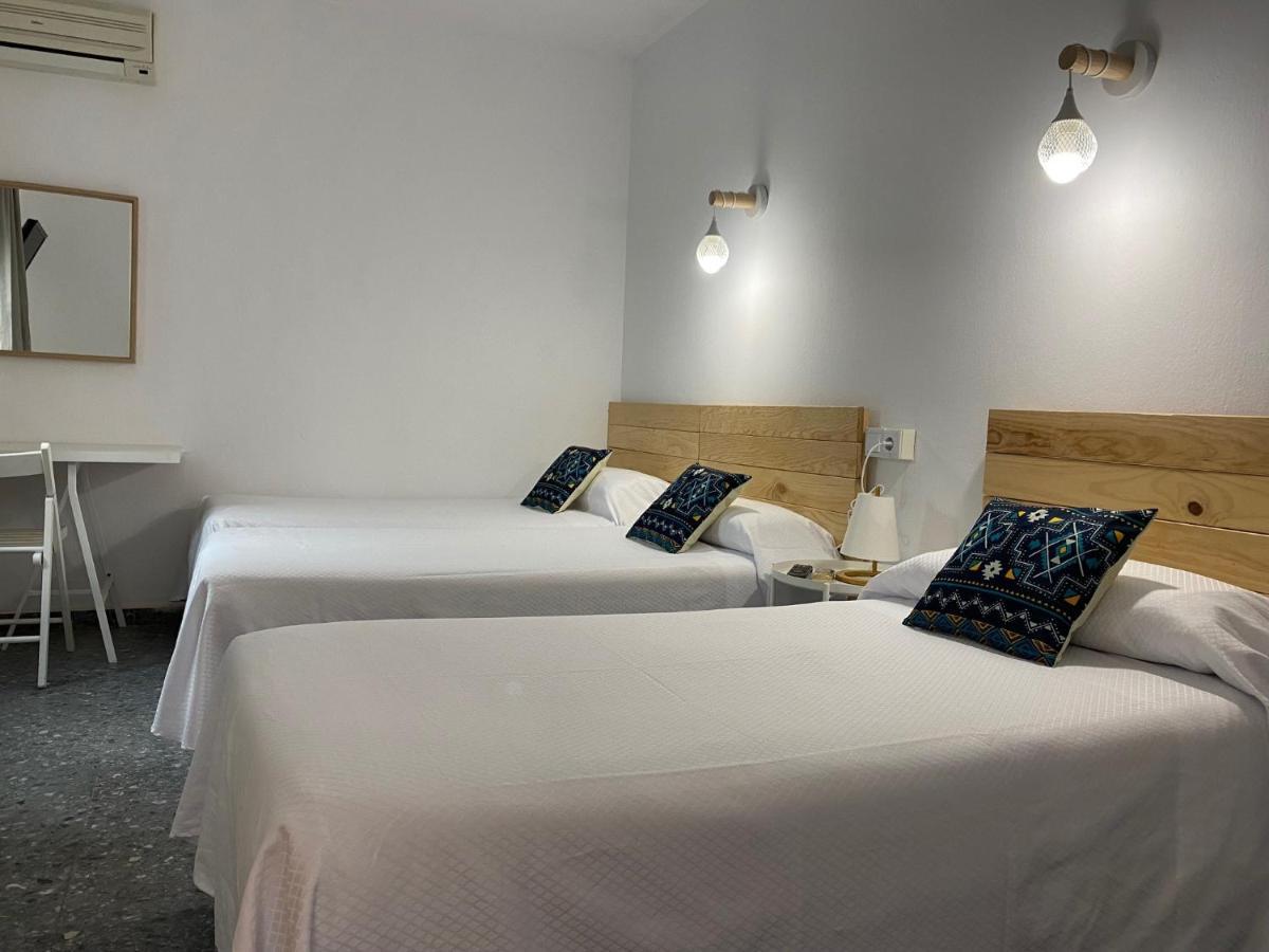 Hostal Paco 马尔韦利亚 外观 照片