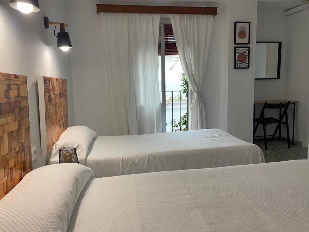 Hostal Paco 马尔韦利亚 外观 照片
