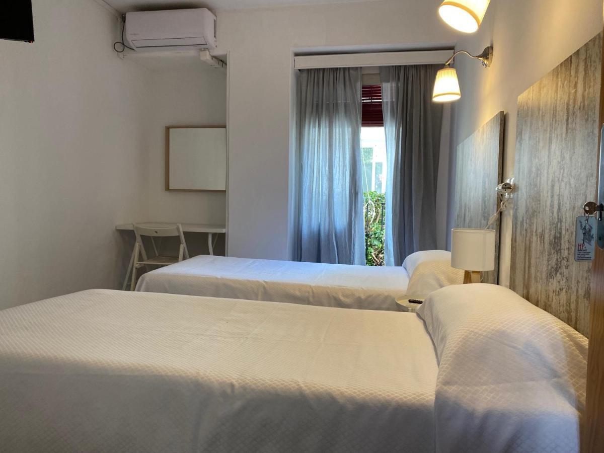 Hostal Paco 马尔韦利亚 外观 照片