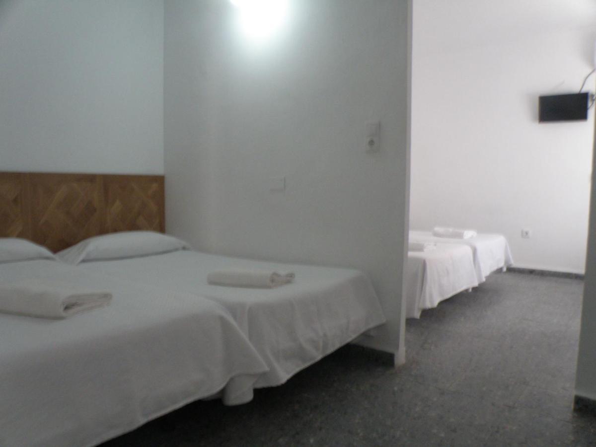 Hostal Paco 马尔韦利亚 外观 照片