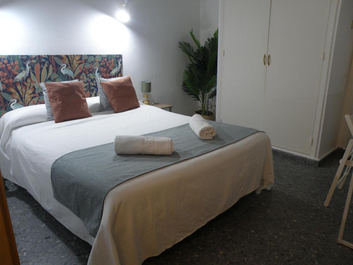 Hostal Paco 马尔韦利亚 外观 照片