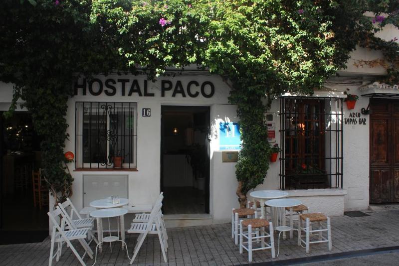 Hostal Paco 马尔韦利亚 外观 照片